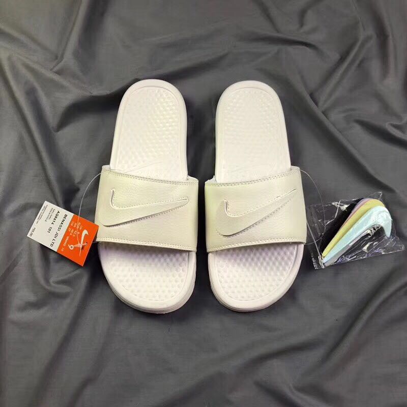 nike benassi original